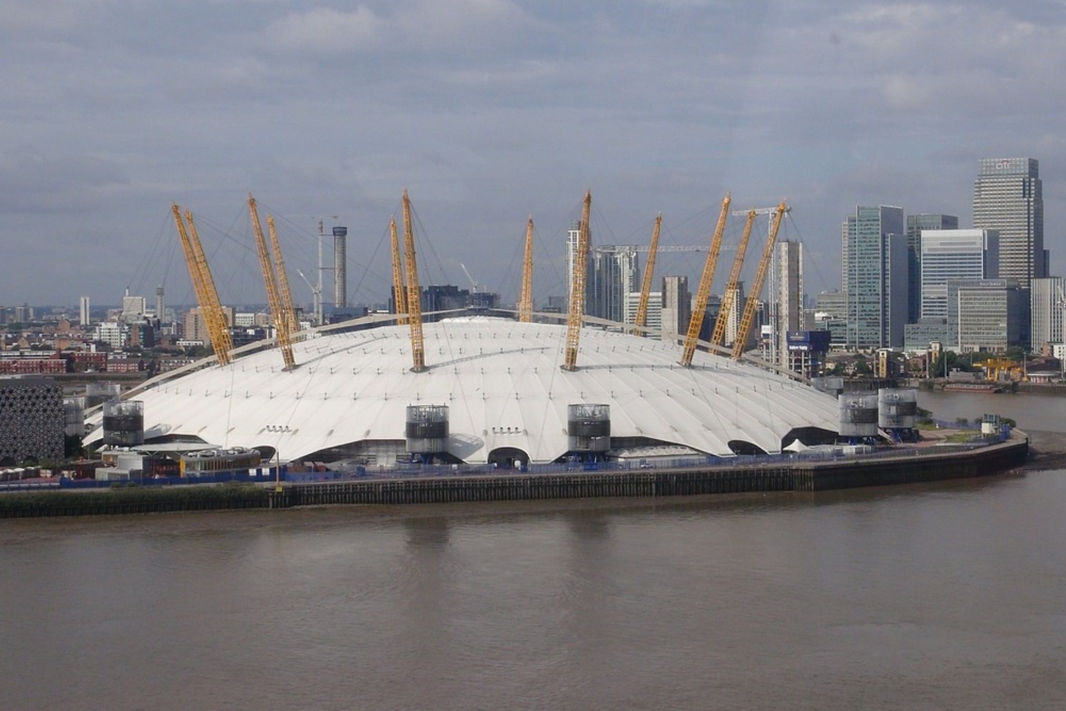Millennium Dome architect Lord Rogers dies aged 88 