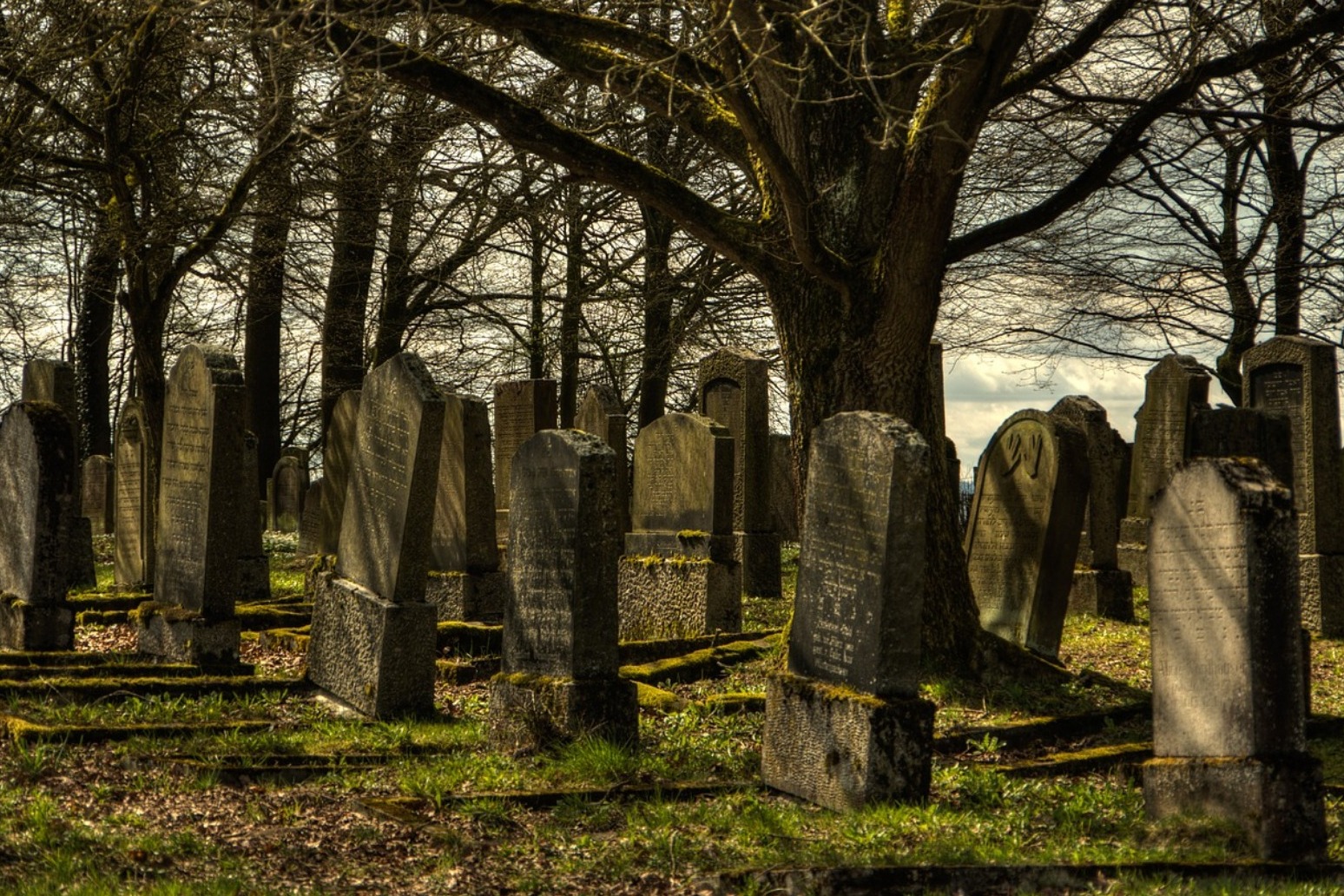 Government plans changes to pre-paid funeral plans 