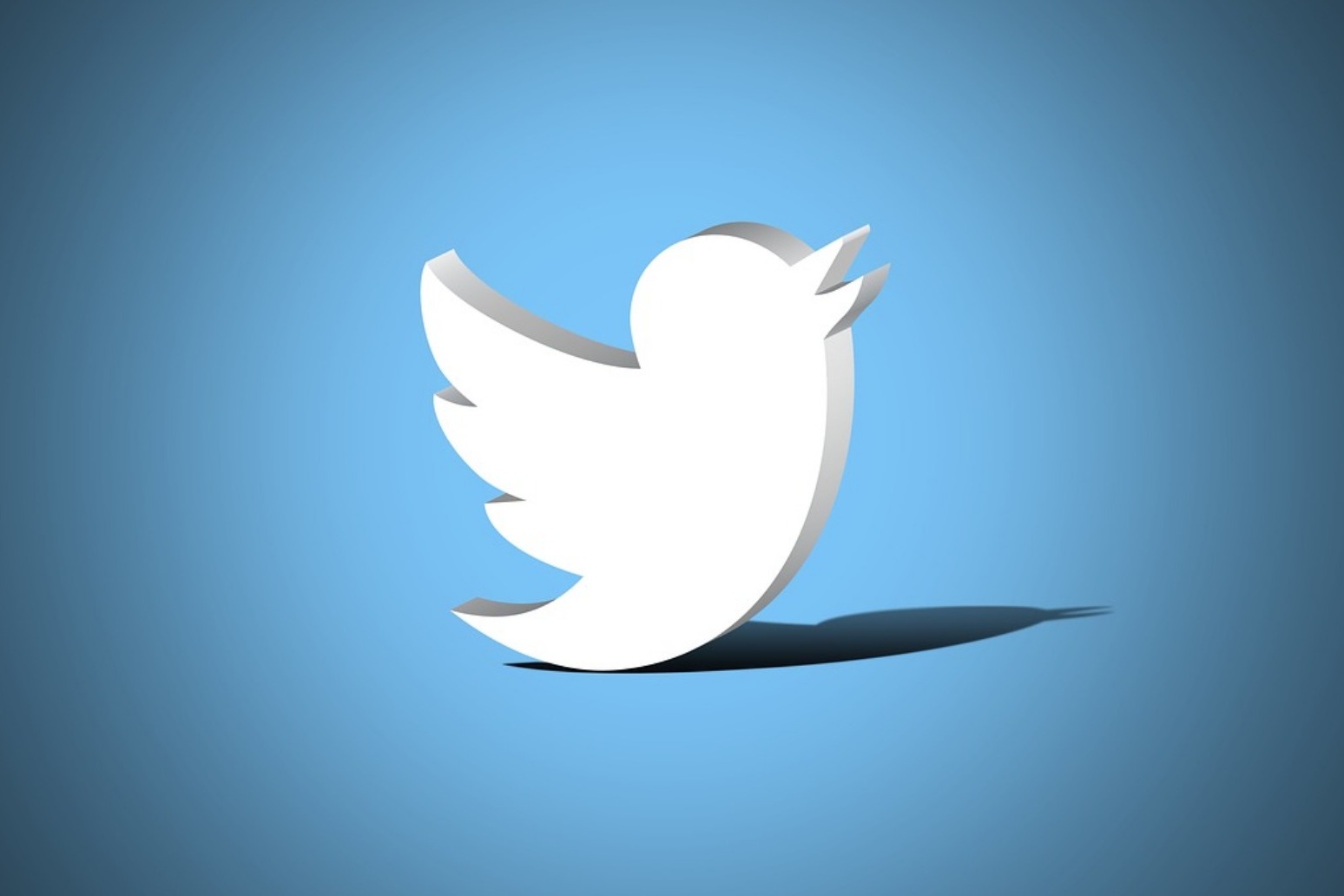 Some Twitter users urged to change passwords after glitch 